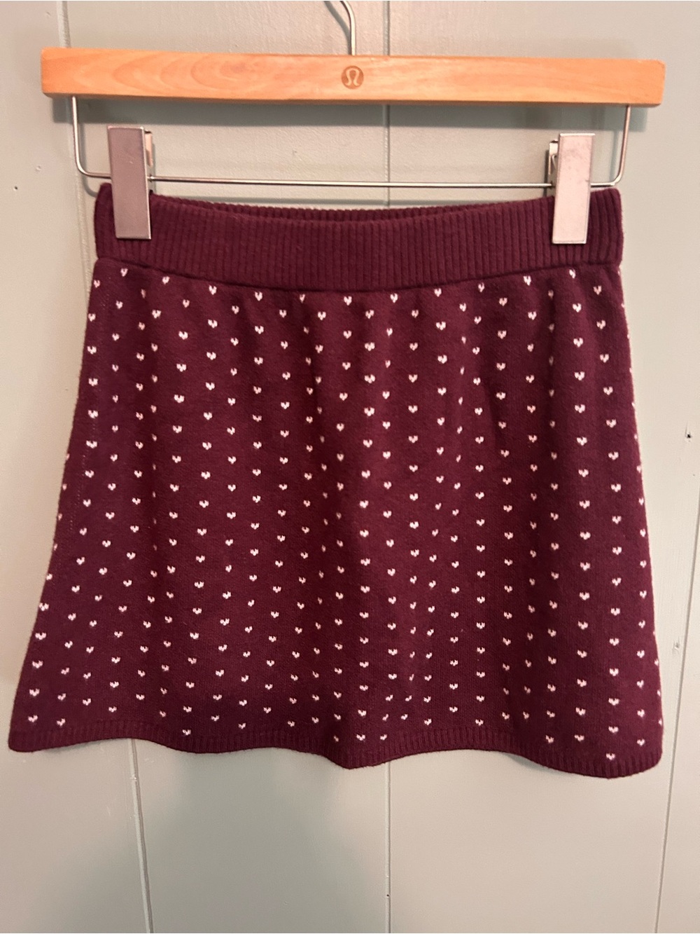 abercrombie kids Burgundy Knit Skirt with White Heart Dots